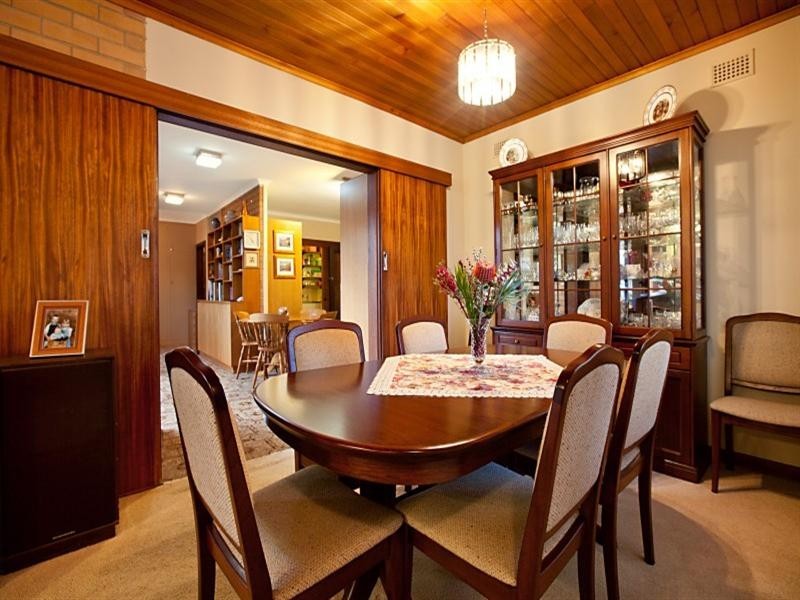 2 Harris Road, Vale Park SA 5081