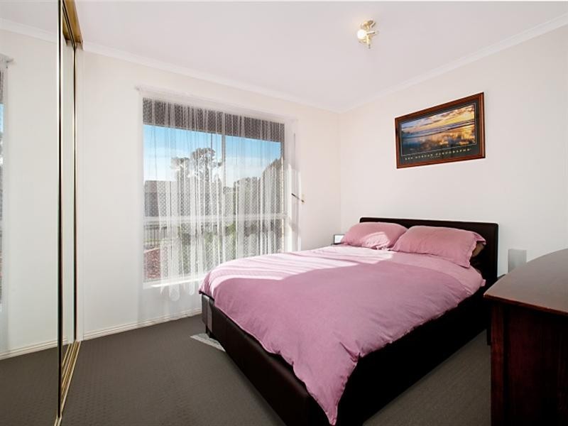 17 Kentwood Drive, Paralowie SA 5108