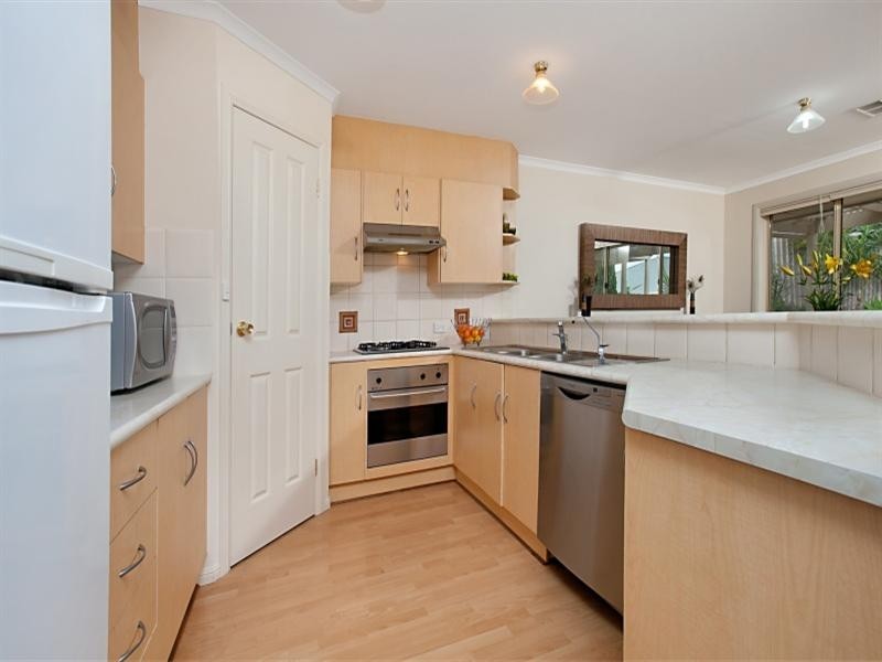 2 Barbary Court, Greenwith SA 5125