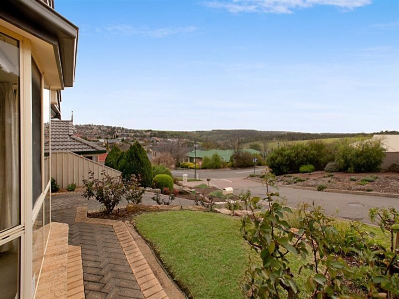 2 Barbary Court, Greenwith SA 5125