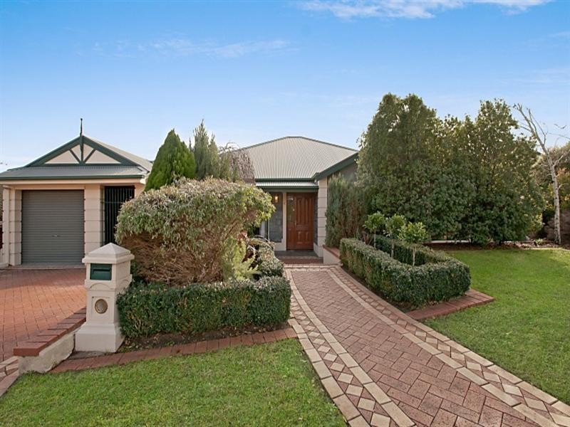 6 Chelmsford Avenue, Wynn Vale SA 5127