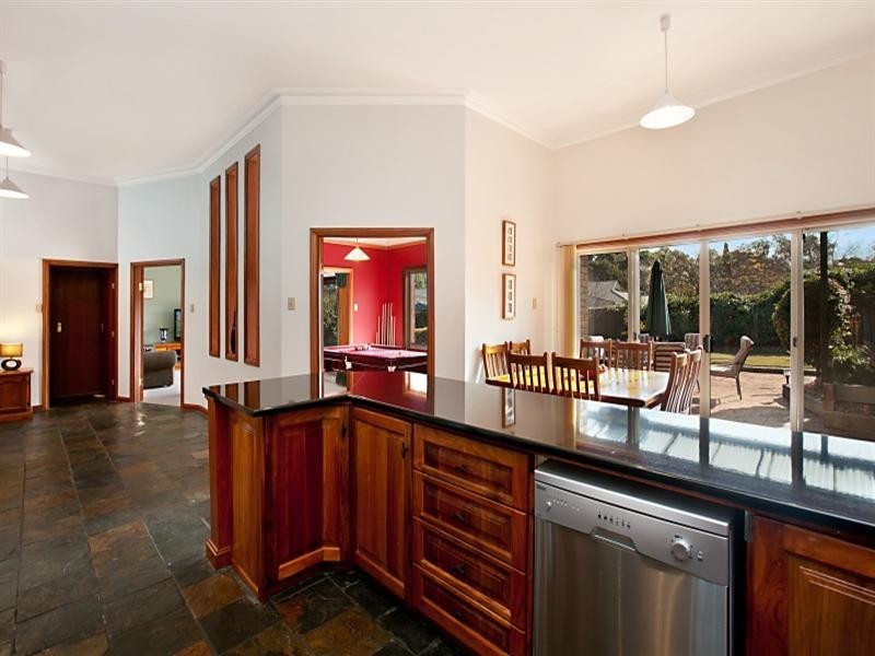 6 Chelmsford Avenue, Wynn Vale SA 5127