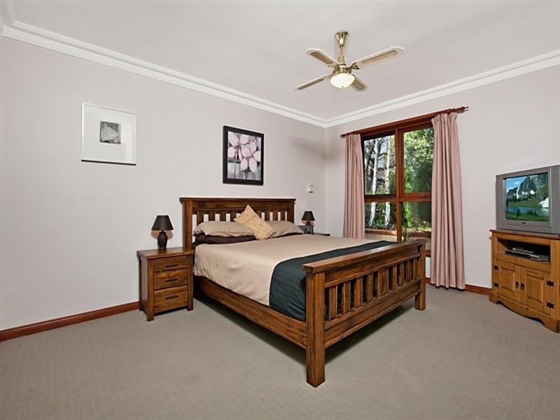 6 Chelmsford Avenue, Wynn Vale SA 5127