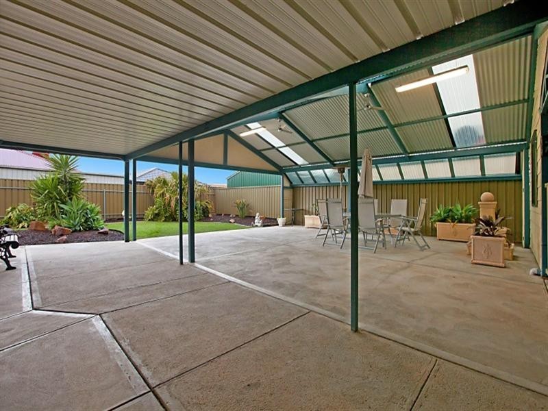 12 Mosel Grove, Paralowie SA 5108