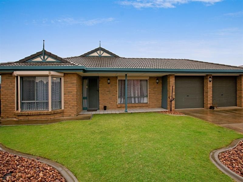 12 Mosel Grove, Paralowie SA 5108