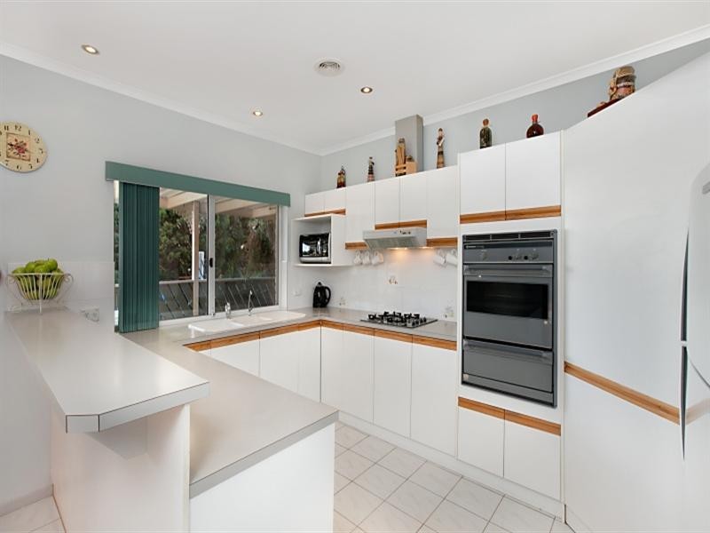 19 Austerlitz Court, Greenwith SA 5125