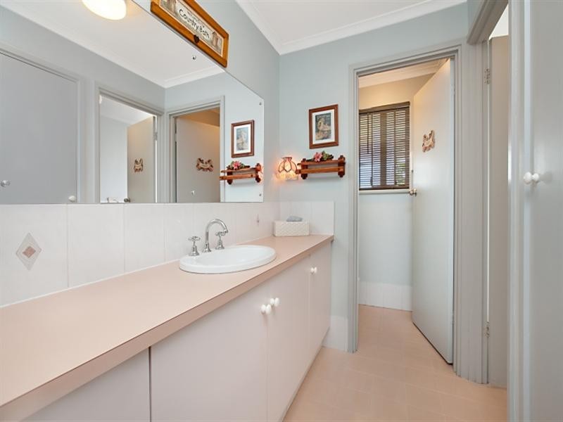 19 Austerlitz Court, Greenwith SA 5125