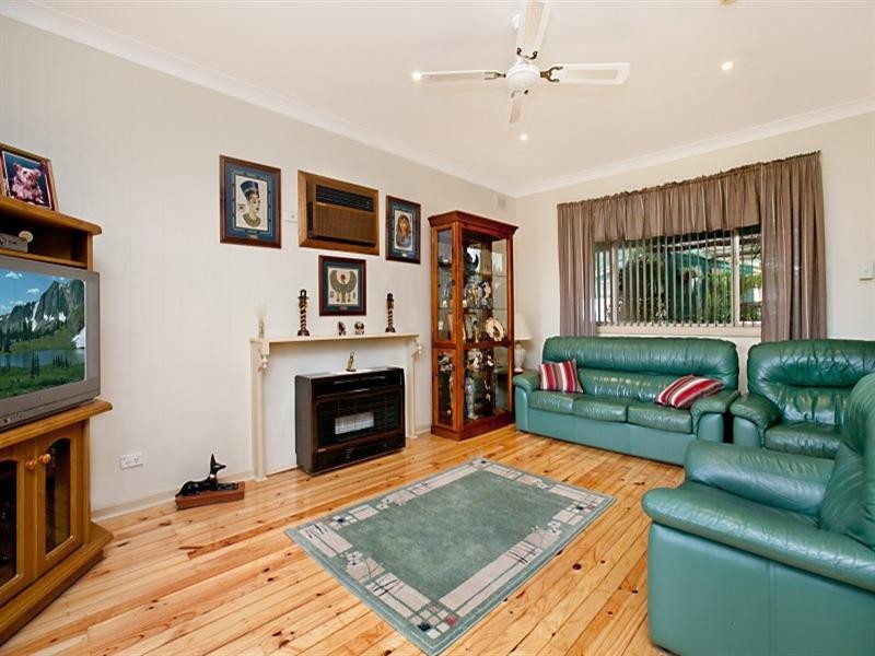 15 Addington Avenue, Surrey Downs SA 5126