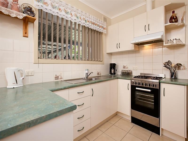 15 Addington Avenue, Surrey Downs SA 5126