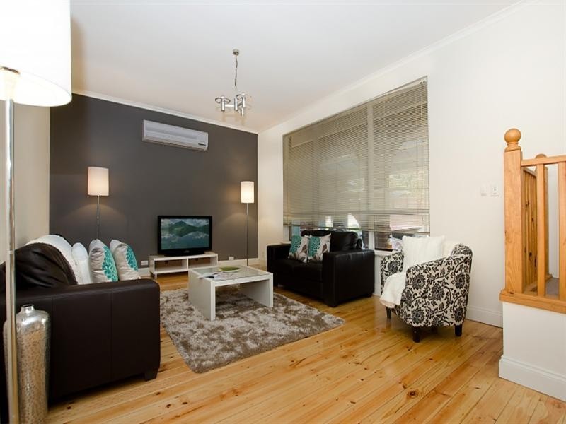 5 Maughan Avenue, Redwood Park SA 5097