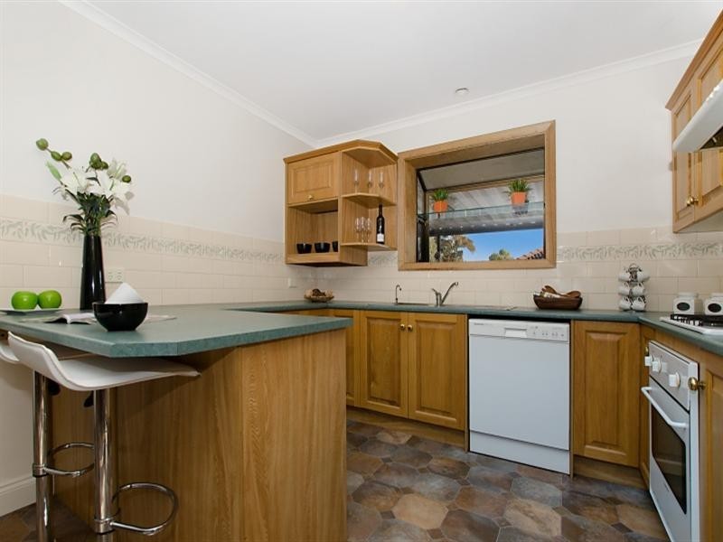 5 Maughan Avenue, Redwood Park SA 5097