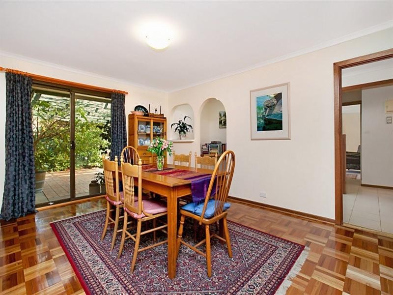 6 Waitara Road, Banksia Park SA 5091