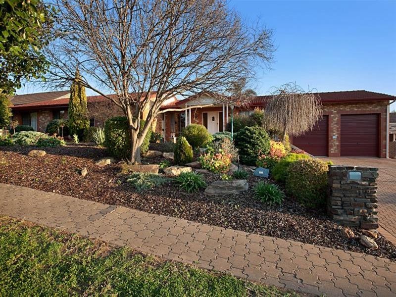 25 Kara Crescent, Gulfview Heights SA 5096