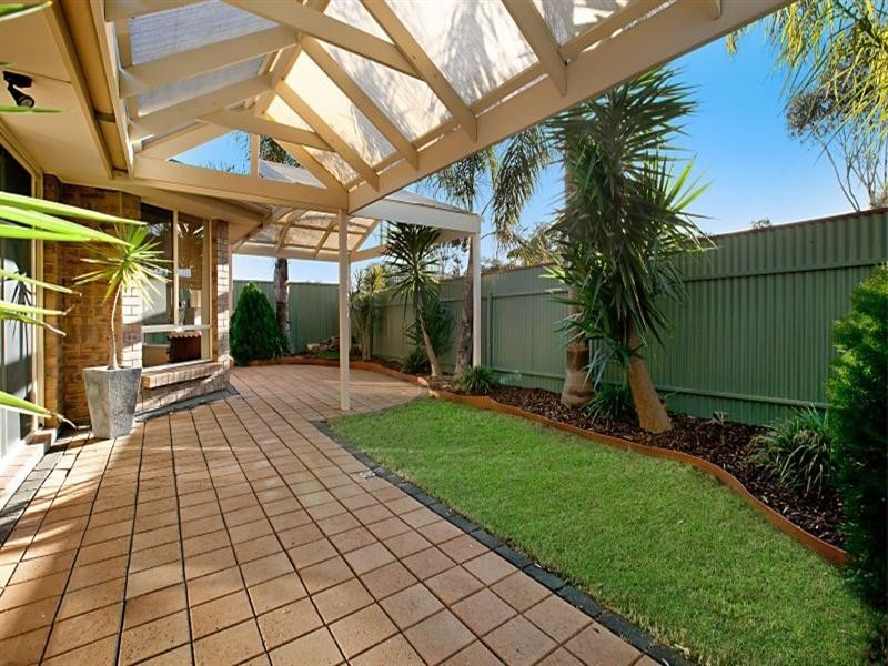 35 Martindale Place, Walkley Heights SA 5098