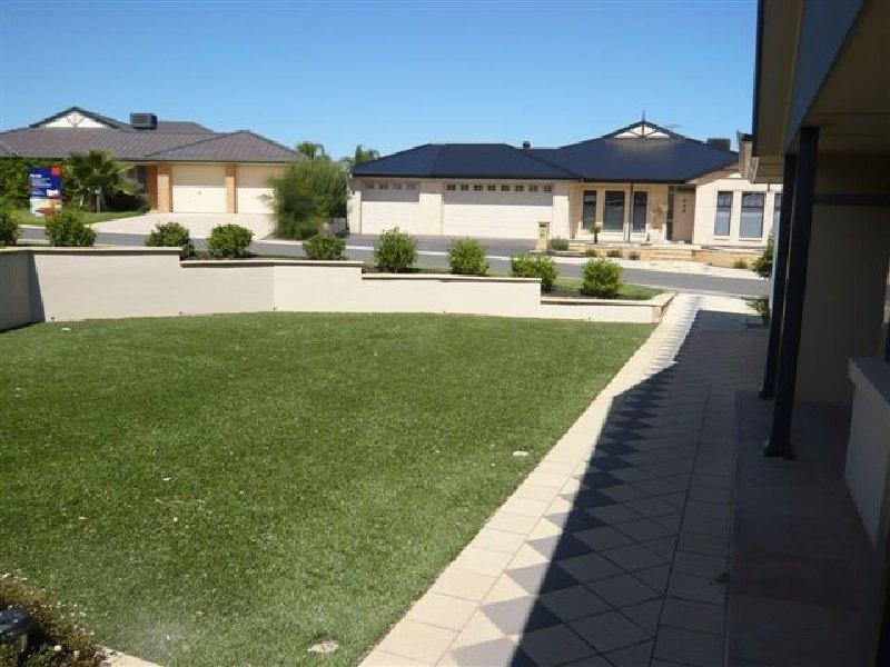 1 Railway Court, Walkley Heights SA 5098