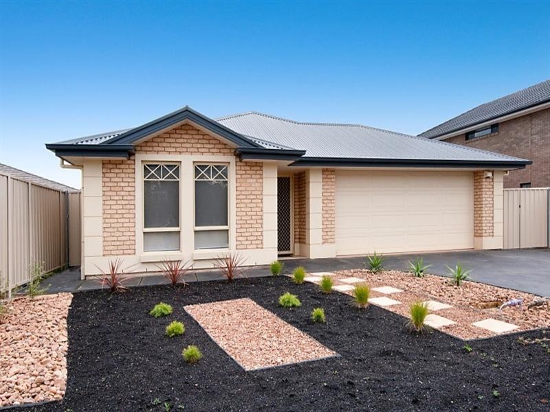 17 Lake Street, Parafield Gardens SA 5107