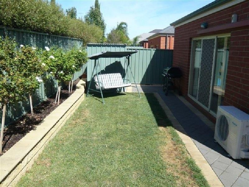 38 Avocet Drive, Mawson Lakes SA 5095