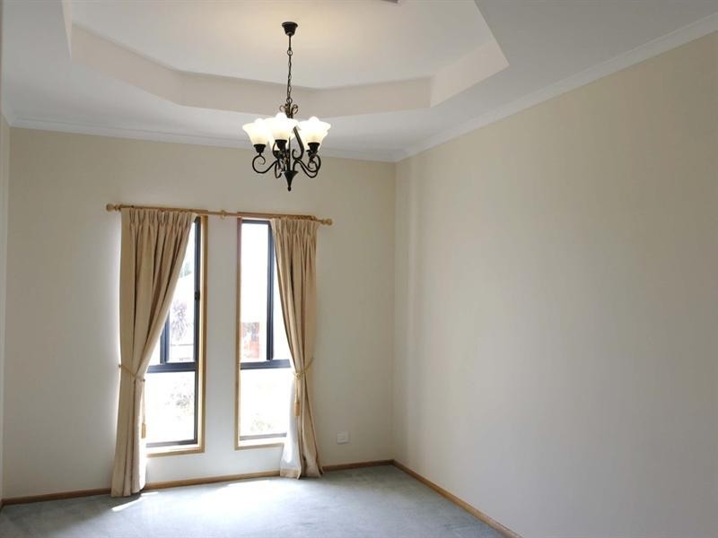 4 Niedpath Street, Walkley Heights SA 5098