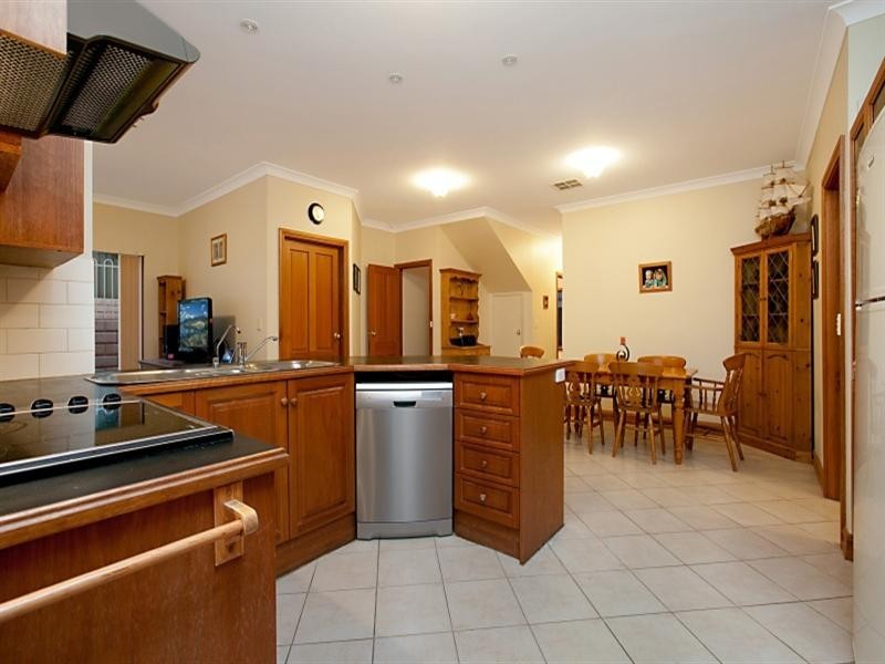 9 Wheal Court, Golden Grove SA 5125