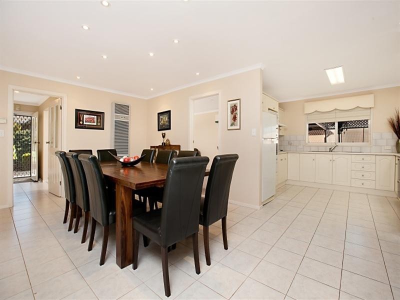 3 Gilchrist Close, Greenwith SA 5125