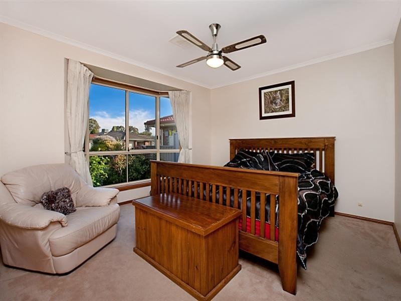 3 Oakvale Place, Wynn Vale SA 5127