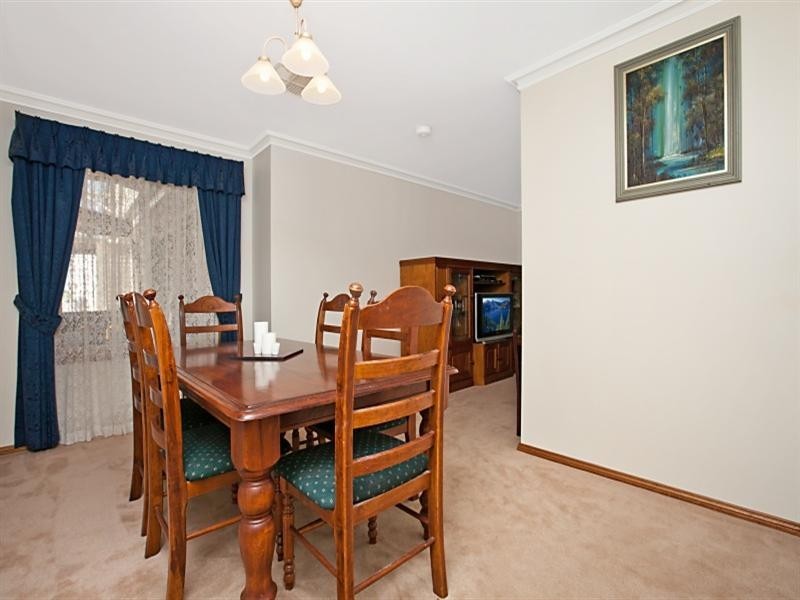 3 Oakvale Place, Wynn Vale SA 5127