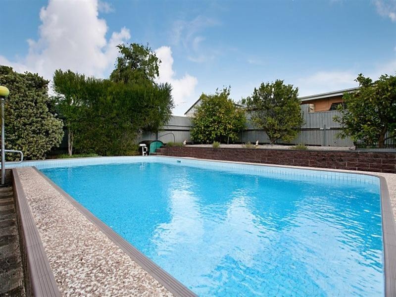 37 Vista Avenue, Valley View SA 5093