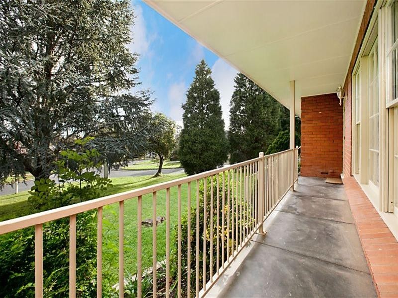 6 Belmont Place, Banksia Park SA 5091