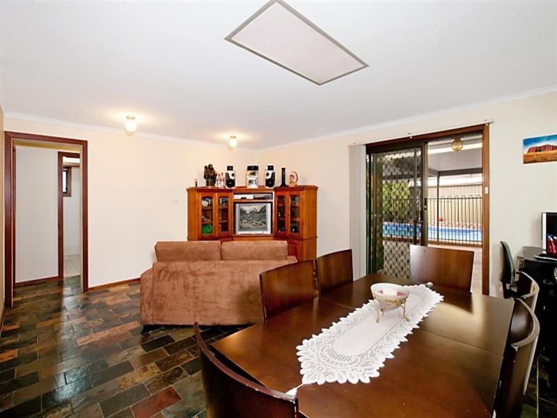 4 Ely Place, Salisbury Heights SA 5109