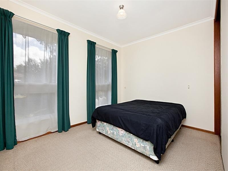 20 Chapman Crescent, Redwood Park SA 5097