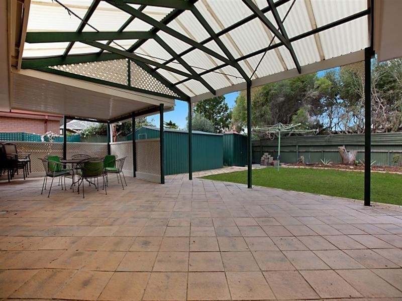 20 Chapman Crescent, Redwood Park SA 5097