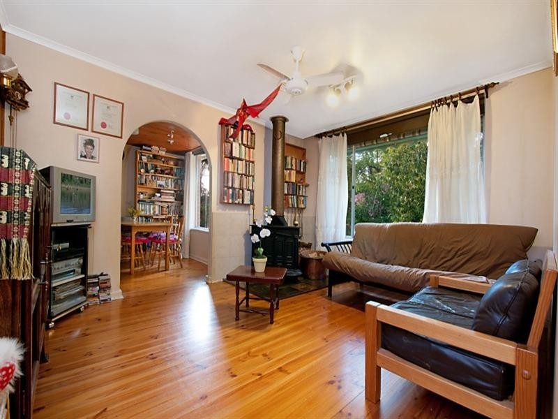 9 Hilltop Avenue, Ridgehaven SA 5097