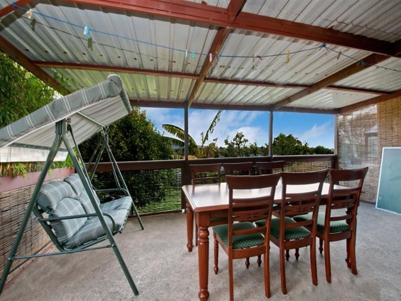 9 Hilltop Avenue, Ridgehaven SA 5097