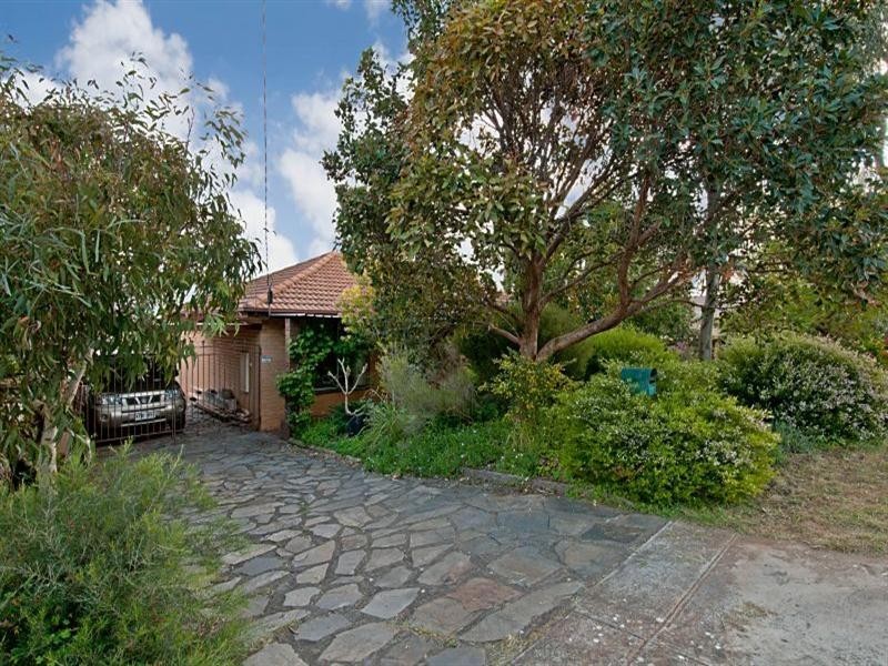 9 Hilltop Avenue, Ridgehaven SA 5097