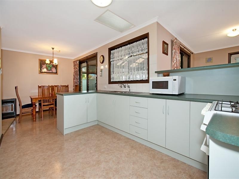 26 Kestral Way, Modbury Heights SA 5092