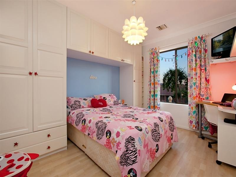 15 Pitman Court, Redwood Park SA 5097