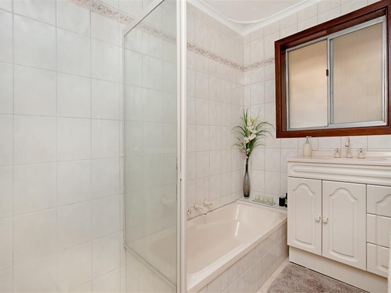 5 Baxter Avenue, Surrey Downs SA 5126