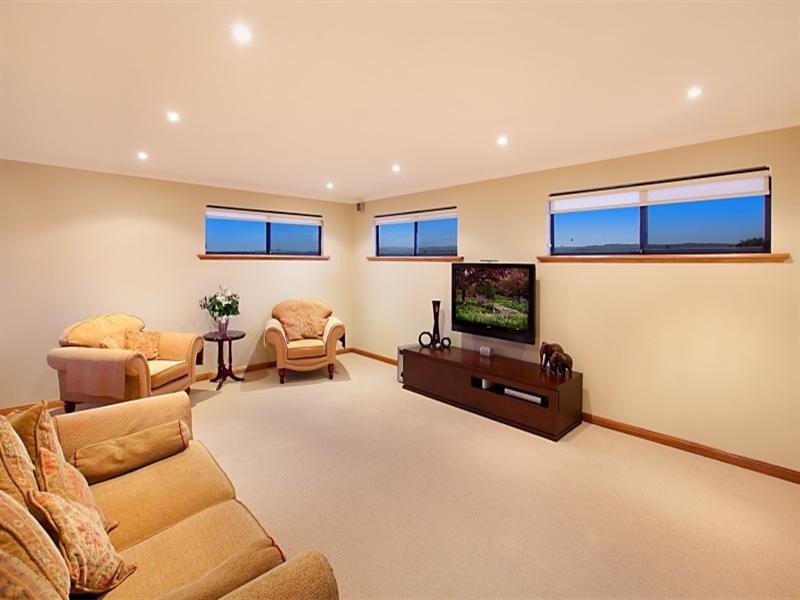 40 Dalrymple Way, Greenwith SA 5125