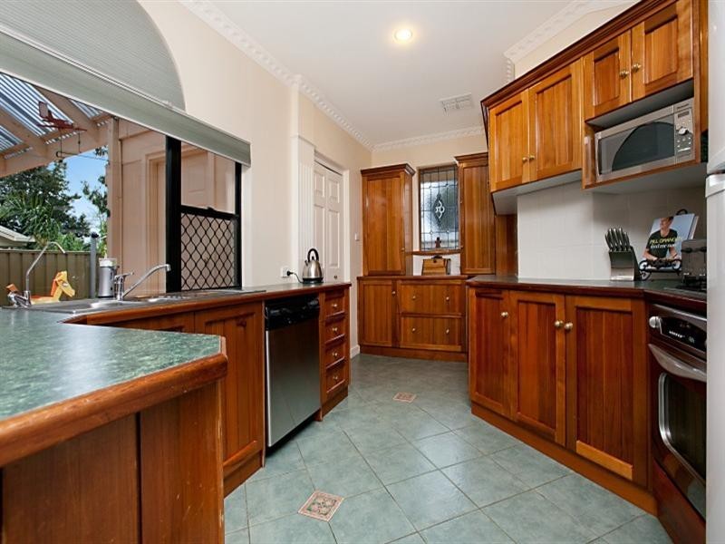 8 Crafter Street, Fairview Park SA 5126