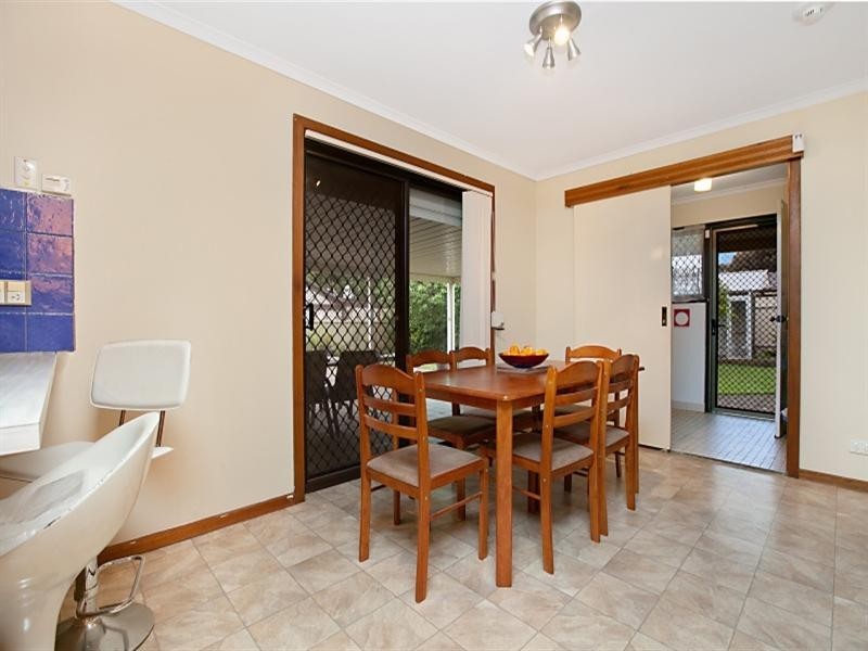 16 Plover Avenue, Modbury Heights SA 5092