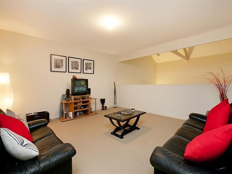 33 The Strand, Mawson Lakes SA 5095