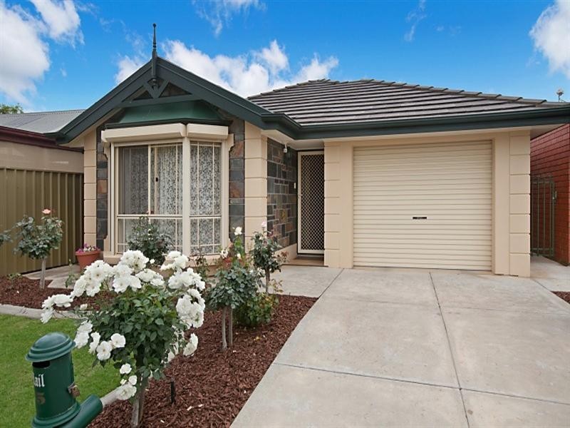 35 Casanor Crescent, Paralowie SA 5108