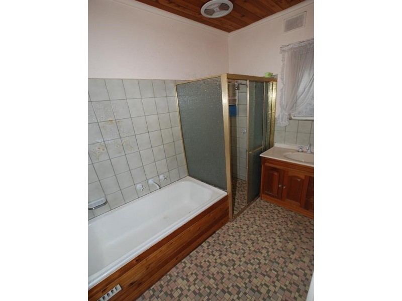 3 Williamson Road, Para Hills SA 5096