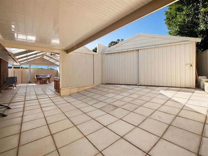 3 Gifford Avenue, St Agnes SA 5097