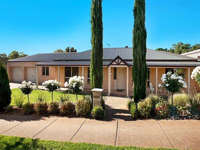 36 Heather Drive, Ridgehaven SA 5097