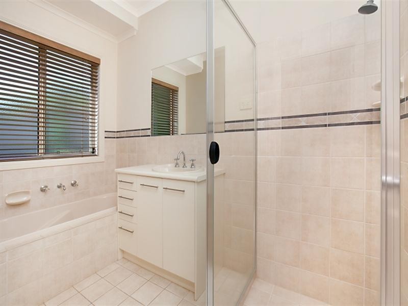 36 Heather Drive, Ridgehaven SA 5097