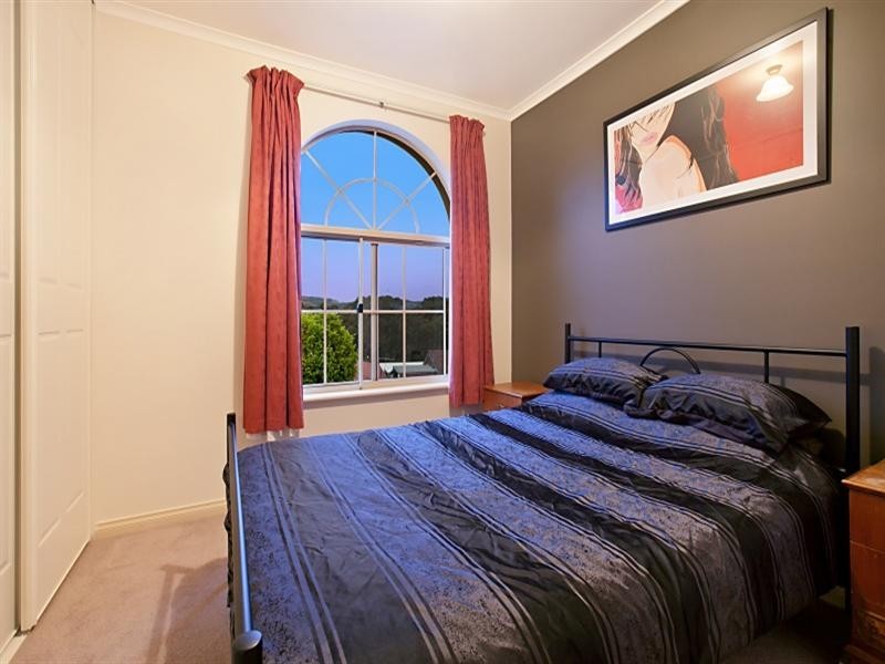 54 Gaylard Crescent, Redwood Park SA 5097