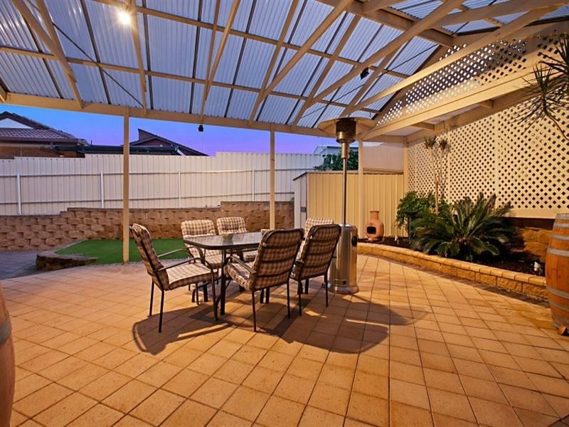 54 Gaylard Crescent, Redwood Park SA 5097