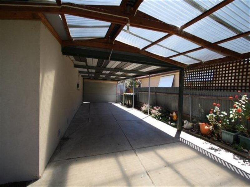 9 Honeysuckle Drive, Hope Valley SA 5090