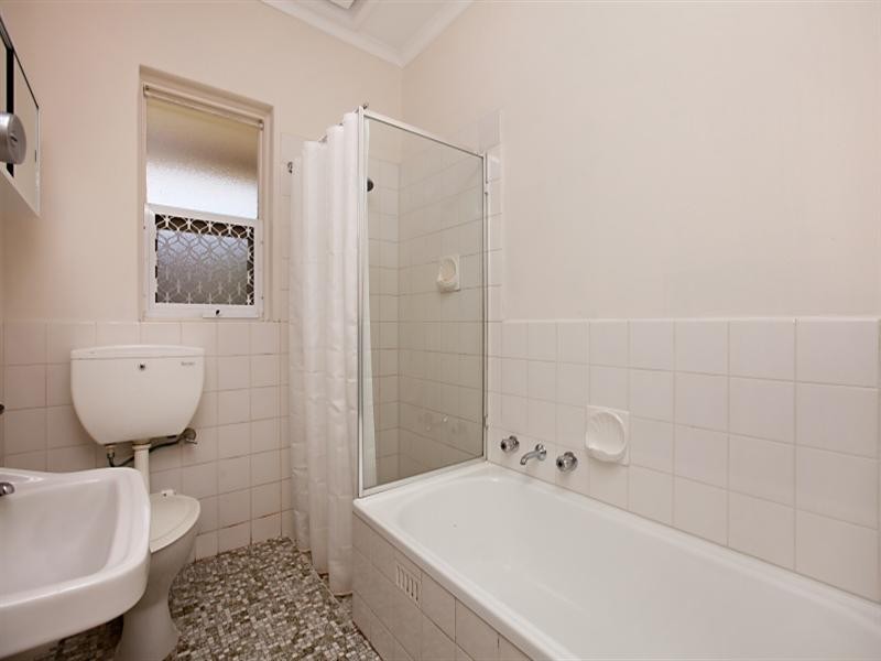 2/23 Shakespeare Avenue, Tranmere SA 5073